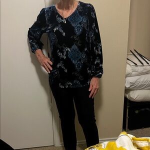 Chico’s Floral Patterned Women's Top